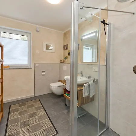 Am Lieschberg Apartment *