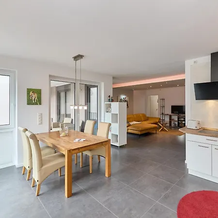 Am Lieschberg Apartment *